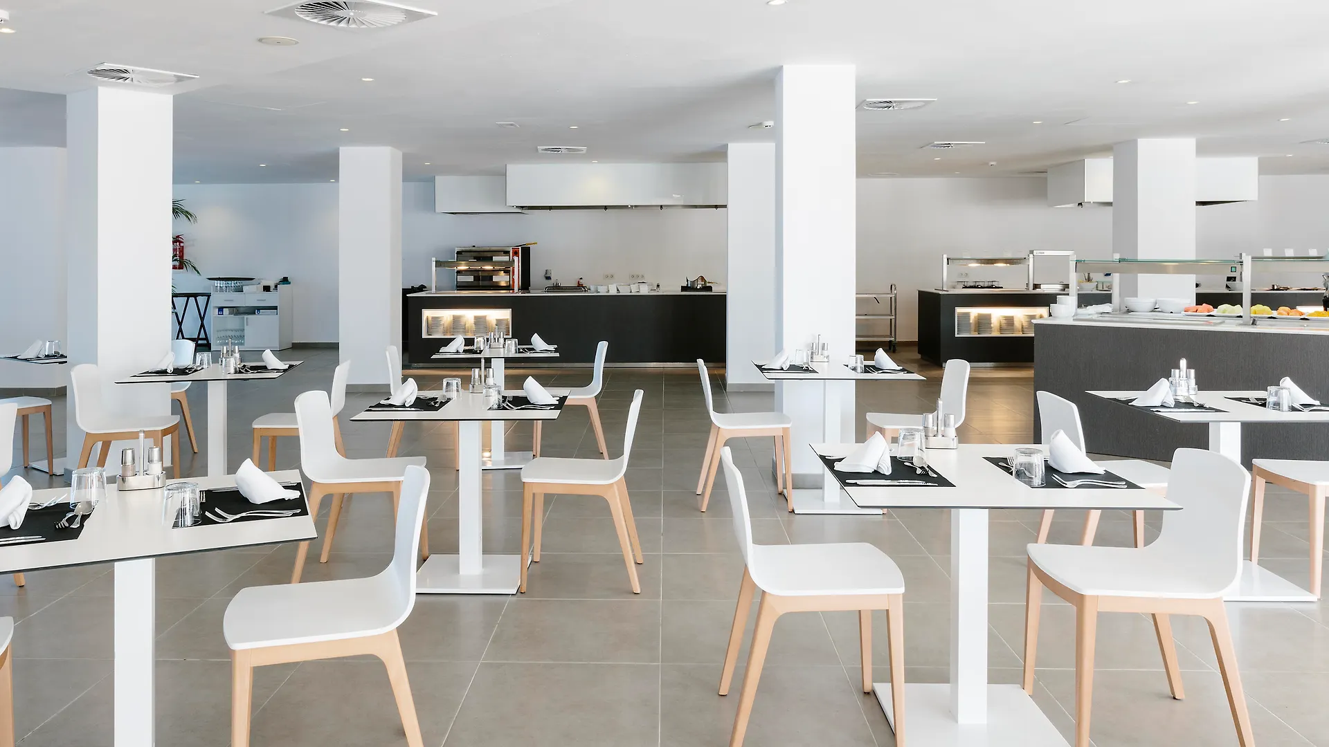 Aluasoul Ibiza - Adults Only Hotel Es Cana