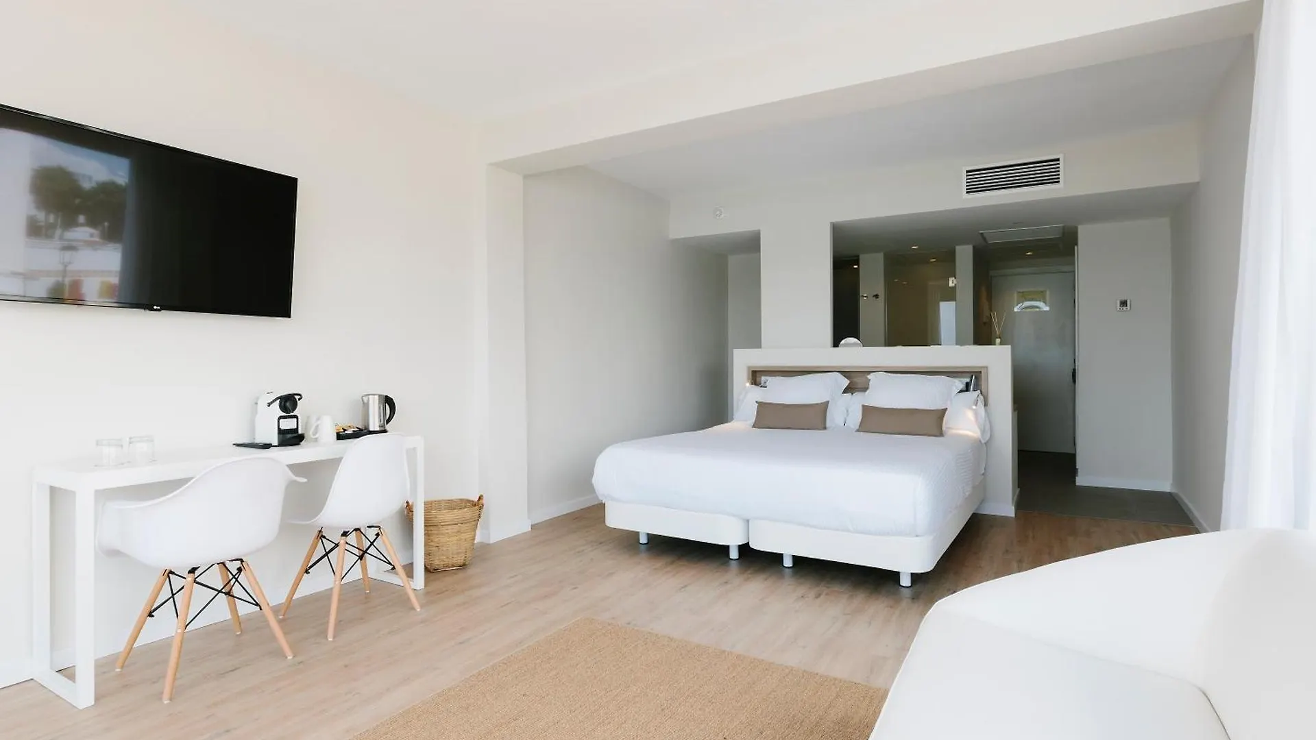 ****  Aluasoul Ibiza - Adults Only Hotel Es Cana Spanyolország