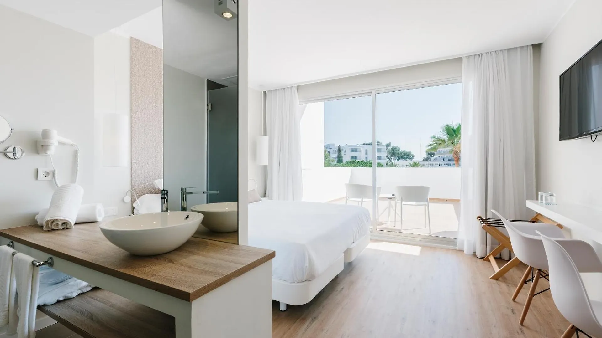 Aluasoul Ibiza - Adults Only Hotel Es Cana Spanyolország