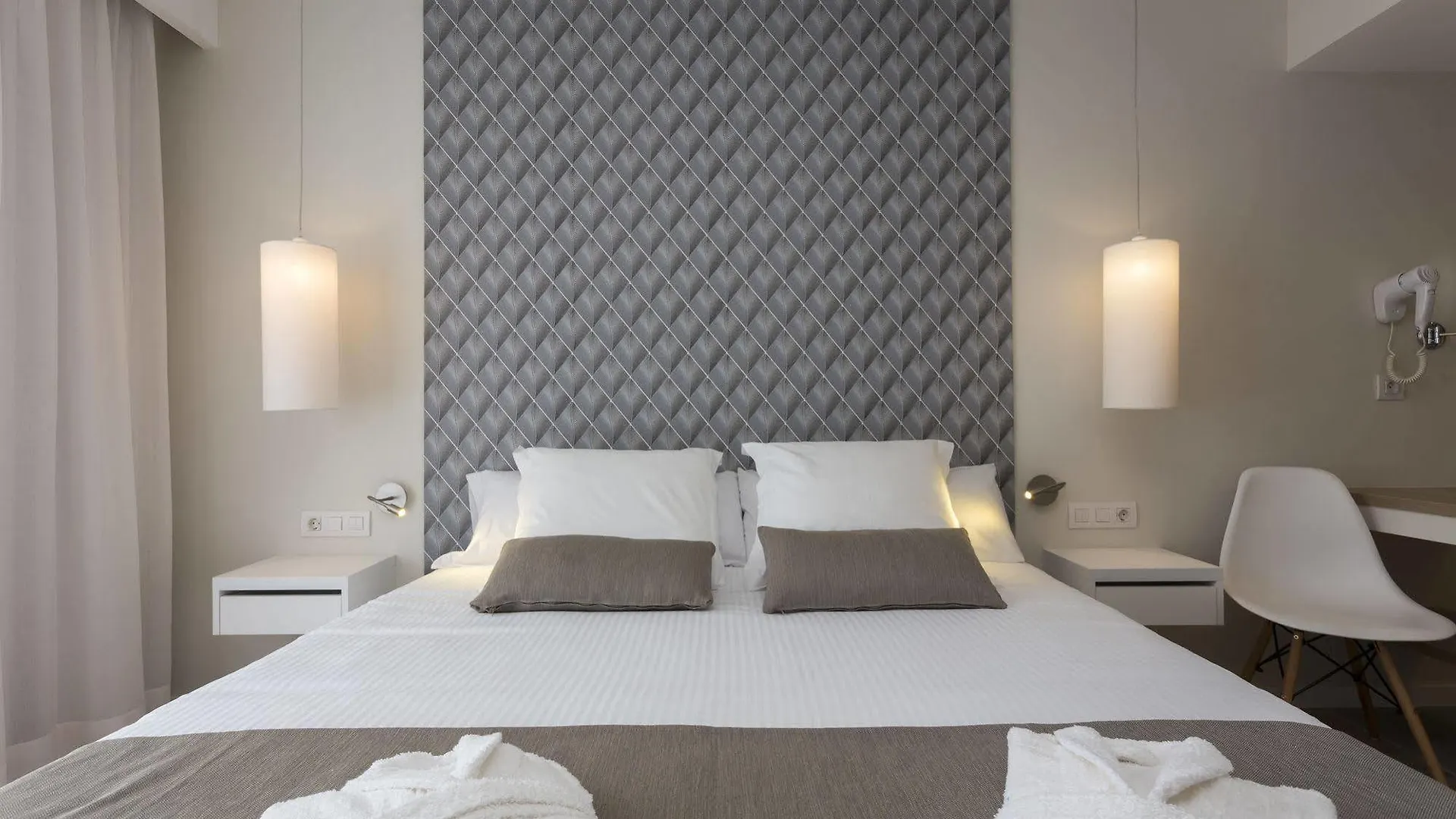 Aluasoul Ibiza - Adults Only Hotel Es Cana