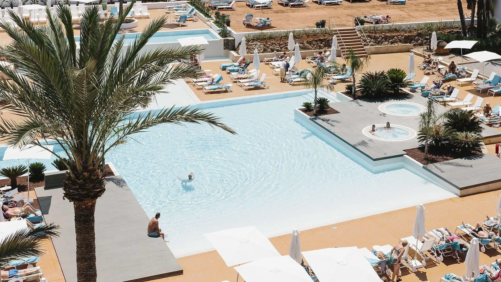 Aluasoul Ibiza - Adults Only Hotel Es Cana